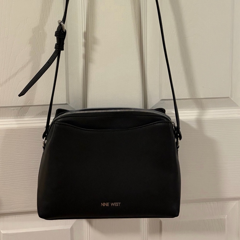 Nine West Black Crossbody bag - Picture 7 of 8